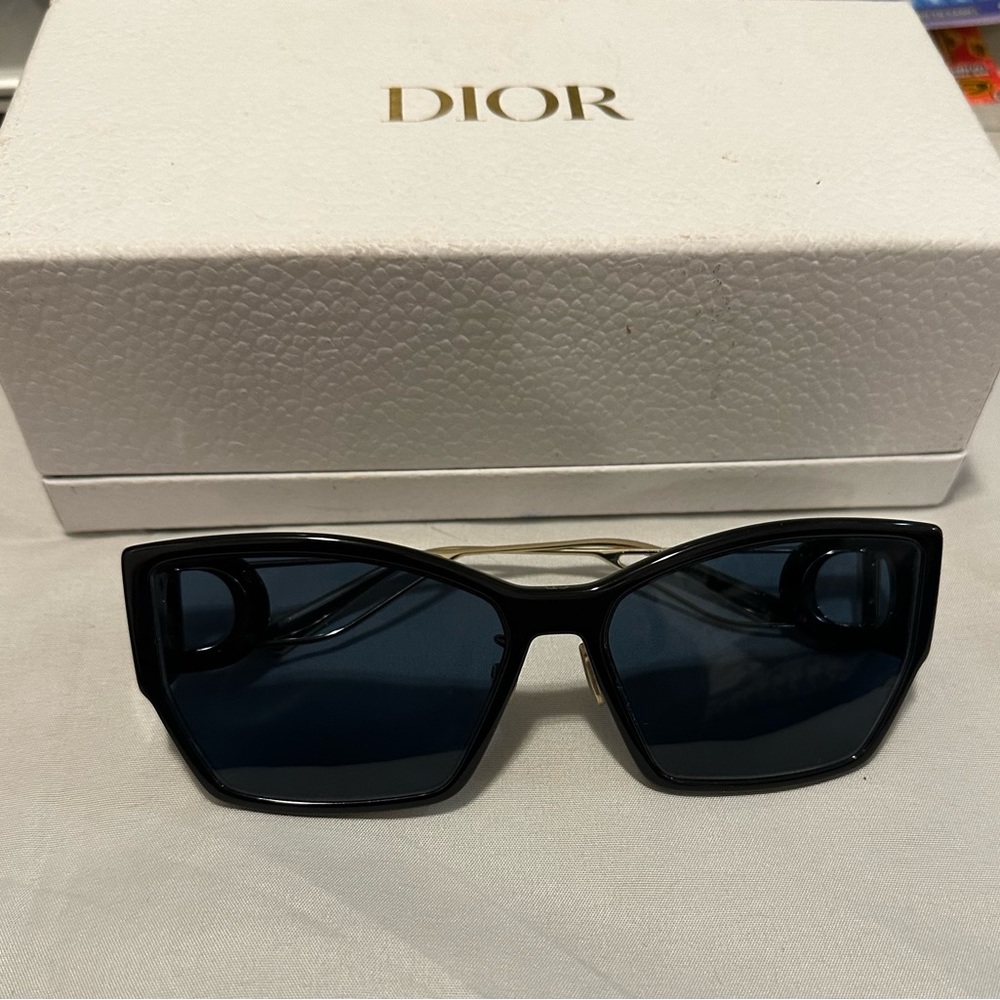 DIOR Montagine 30 S2U Sunglasses